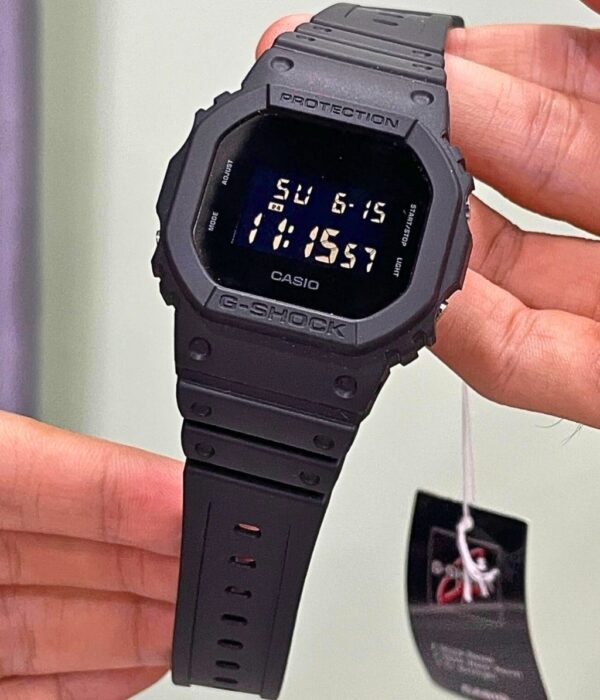 Hình ảnh Đồng Hồ Casio G-Shock Nam DW-5600UBB-1DR