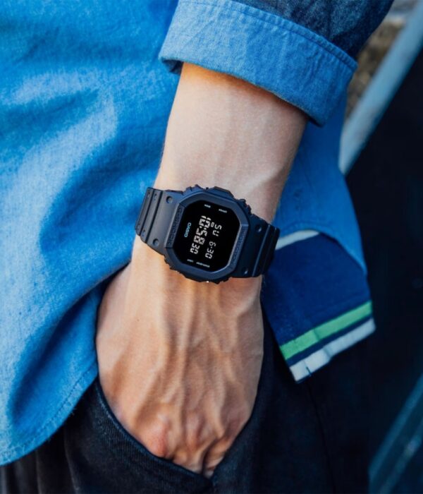 Hình ảnh Đồng Hồ Casio G-Shock Nam DW-5600UBB-1DR