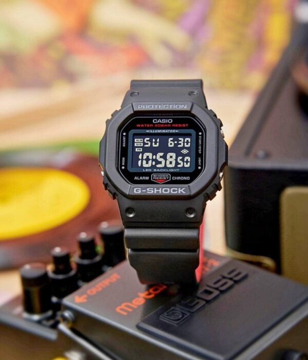 Hình ảnh Đồng Hồ Casio G-Shock Nam DW-5600UHR-1DR