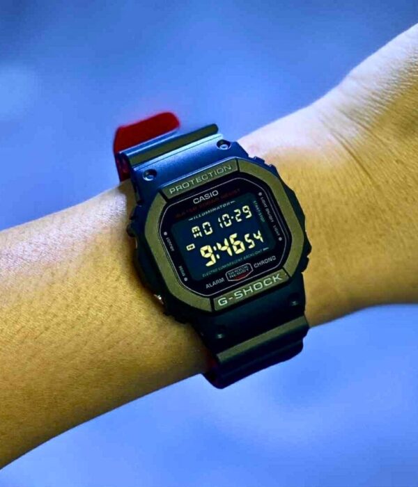 Hình ảnh Đồng Hồ Casio G-Shock Nam DW-5600UHR-1DR