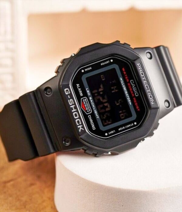 Hình ảnh Đồng Hồ Casio G-Shock Nam DW-5600UHR-1DR
