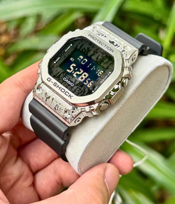 Hình ảnh Đồng Hồ Casio G-Shock Nam GM-5600GC-1DR