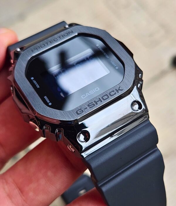 Hình ảnh Đồng Hồ Casio Nam G-Shock Nam GM-5600UB-1DR