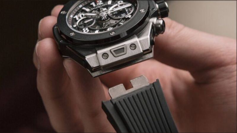 Hướng Dẫn Thay Dây Đồng Hồ Hublot Đúng Cách Và An Toàn 4