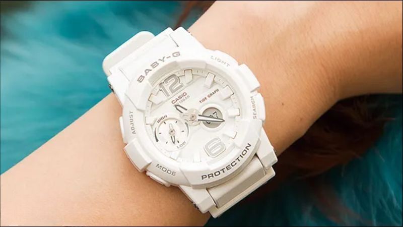 Hướng Dẫn Vệ Sinh Đồng Hồ Baby-G Màu Trắng Đúng Cách, Dễ Thực Hiện 1