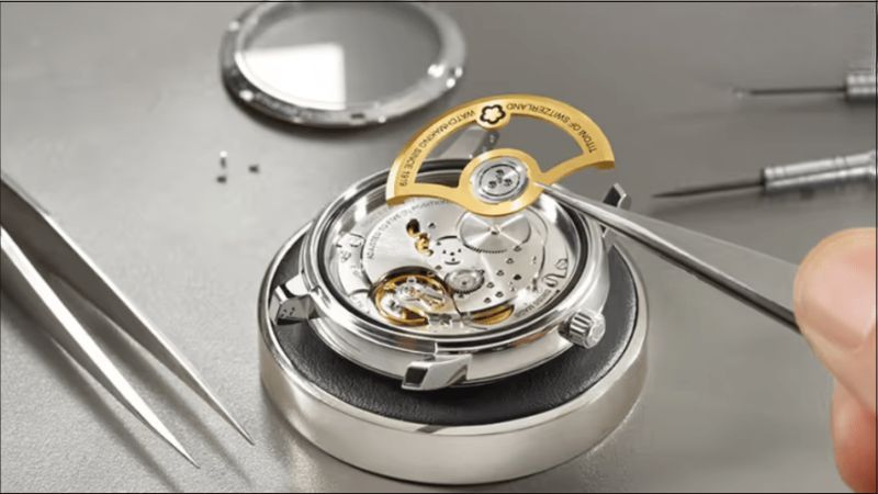 Kính Hardlex Trên Đồng Hồ Là Gì? Ưu Nhược Điểm & Nên Chọn Không? 1