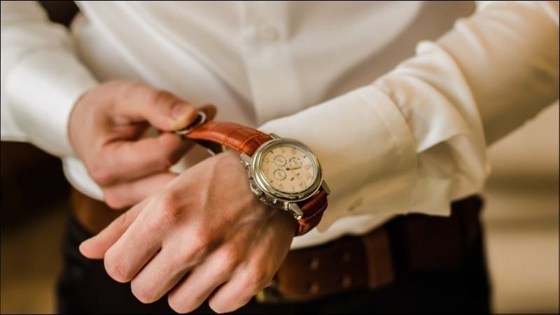 Nam Cổ Tay Nhỏ Nên Chọn Đồng Hồ Size Bao Nhiêu? Hướng Dẫn Chi Tiết 4