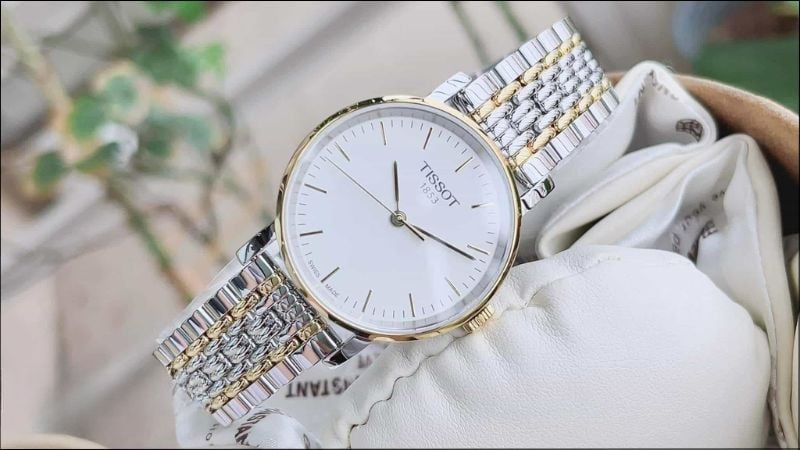 Đồng Hồ Unisex Là Gì? Vì Sao Phù Hợp Mọi Phong Cách & Giới Tính? 6