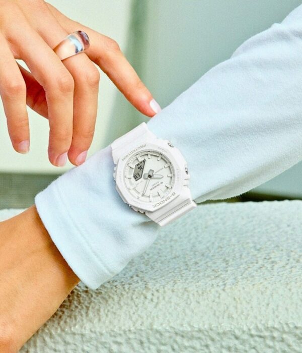 Hình ảnh Đồng Hồ Casio G-Shock Unisex GMA-P2100-7ADR