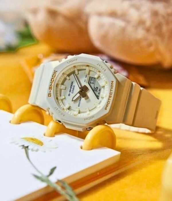 Hình ảnh Đồng Hồ Casio G-Shock Unisex GMA-P2100W-7ADR