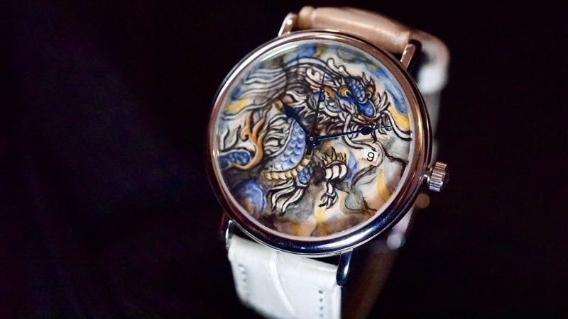 Men Enamel Là Gì? Tìm Hiểu Quy Trình Chế Tác Trên Mặt Số Đồng Hồ 2