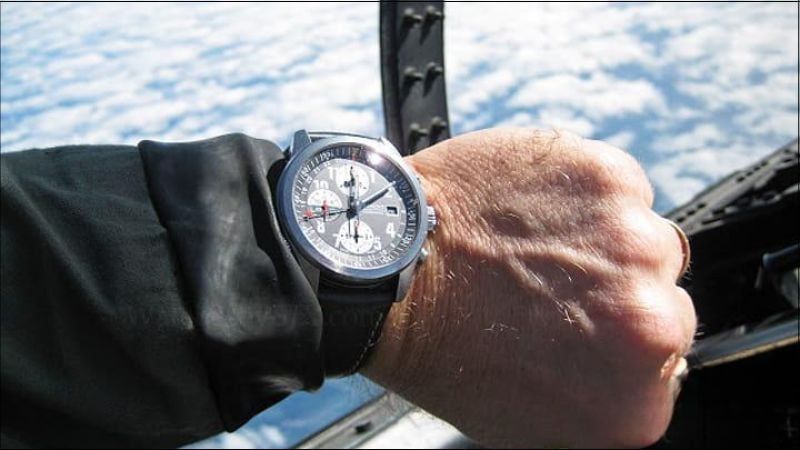 Pilot Watch Là Gì? Lịch Sử Phát Triển Và Các Đặc Điểm Nhận Diện 5