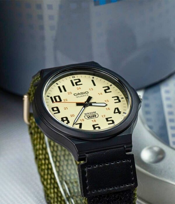 Hinh ảnh Đồng Hồ Casio Nam MW-240B-3BVDF