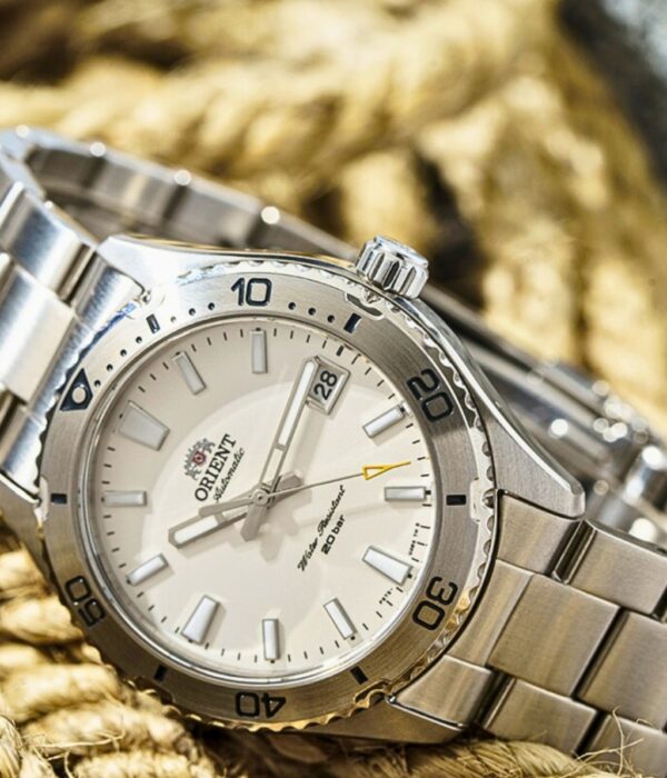 Hình ảnh Đồng Hồ Orient Nam RA-AC0Q03S10B