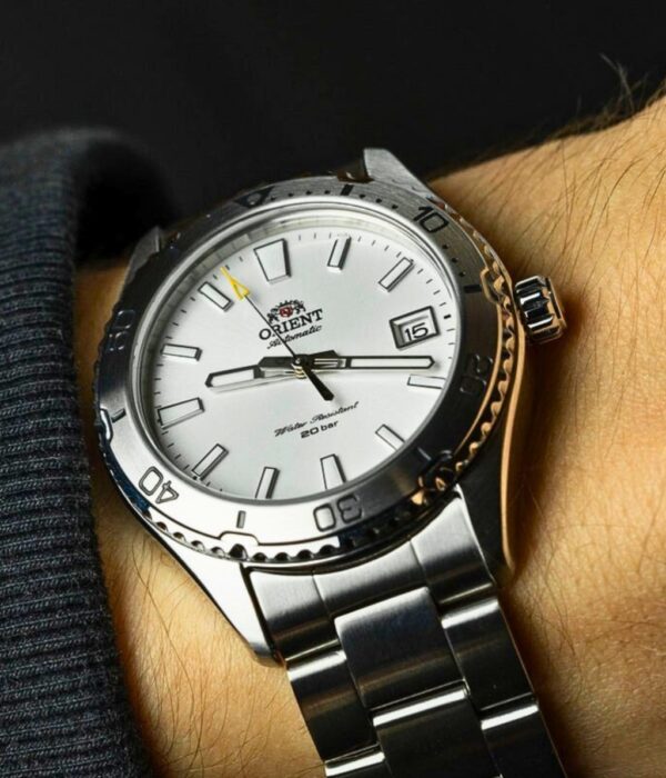 Hình ảnh Đồng Hồ Orient Nam RA-AC0Q03S10B