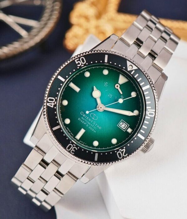 Hình ảnh Đồng Hồ Orient Nam RE-AU0602E00B