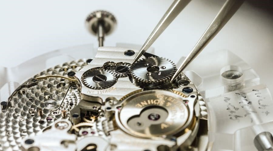 Hướng Dẫn Bảo Quản Đồng Hồ Longines Đúng Cách, Bền Lâu 1