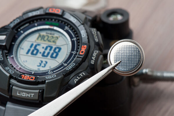 Hướng Dẫn Chỉnh Giờ Đồng Hồ Cơ Và Điện Tử Chi Tiết, Dễ Thực Hiện 5