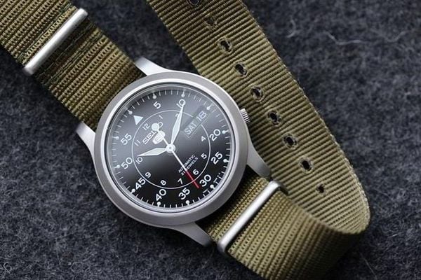 Khám Phá Bộ Máy 7s26 Của Seiko: Những Điều Bạn Nên Biết 3