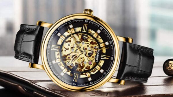 Lên Dây Cót Đồng Hồ Cơ Thế Nào Cho Đúng? Hướng Dẫn Chi Tiết 12