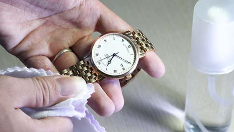 Mẹo Làm Sạch Đồng Hồ Gỉ Sét Tại Nhà, Tiết Kiệm Chi Phí 2