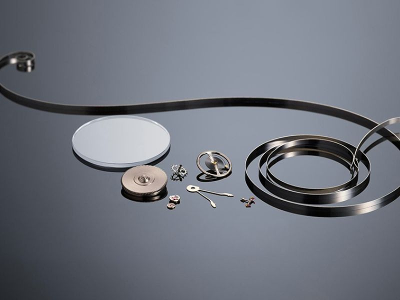 Cách Lên Dây Cót Đồng Hồ Cơ Và Xả Cót An Toàn, Đúng Kỹ Thuật 3