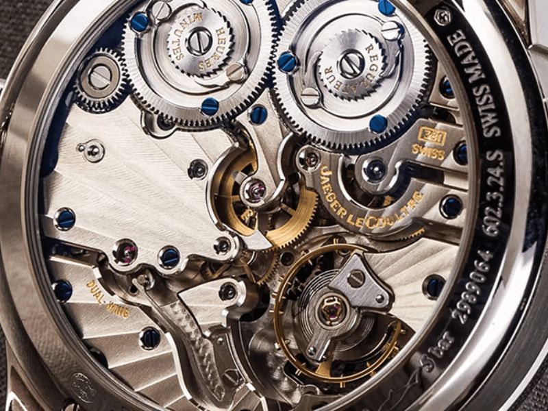 Cách Lên Dây Cót Đồng Hồ Cơ Và Xả Cót An Toàn, Đúng Kỹ Thuật 4