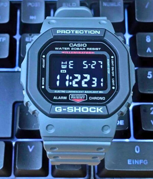 Hình ảnh Đồng Hồ Casio G-Shock Nam DW-5610SU-8DR
