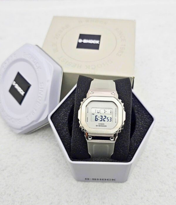 Hình ảnh Đồng Hồ Casio G-Shock Nữ GM-S5600SK-7DR