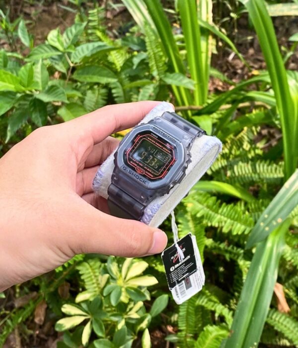 Hình ảnh Đồng Hồ Casio G-Shock Nam DW-B5600G-1DR