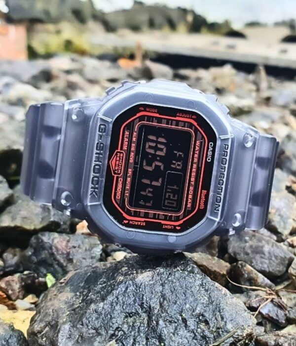 Hình ảnh Đồng Hồ Casio G-Shock Nam DW-B5600G-1DR