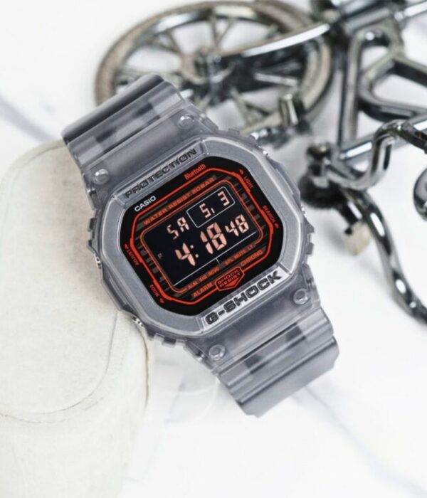Hình ảnh Đồng Hồ Casio G-Shock Nam DW-B5600G-1DR