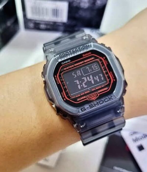 Hình ảnh Đồng Hồ Casio G-Shock Nam DW-B5600G-1DR