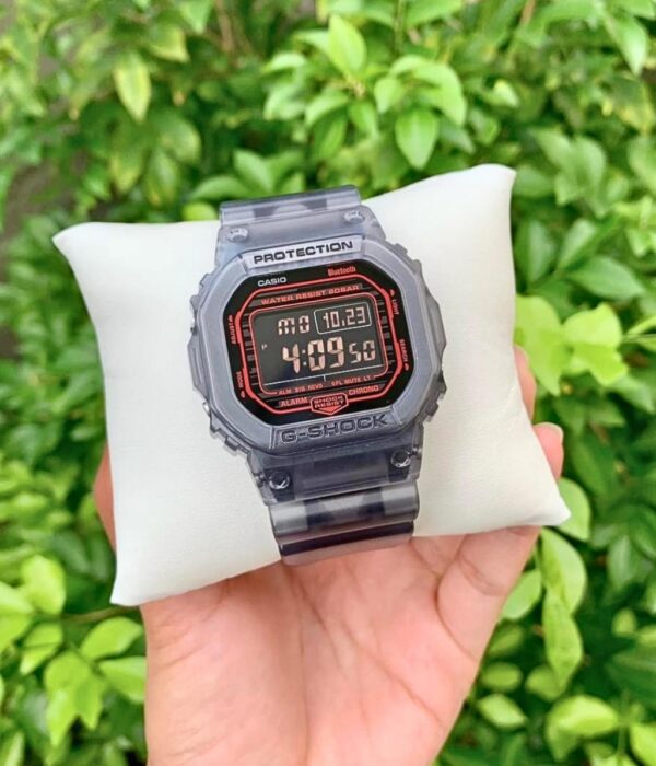 Hình ảnh Đồng Hồ Casio G-Shock Nam DW-B5600G-1DR