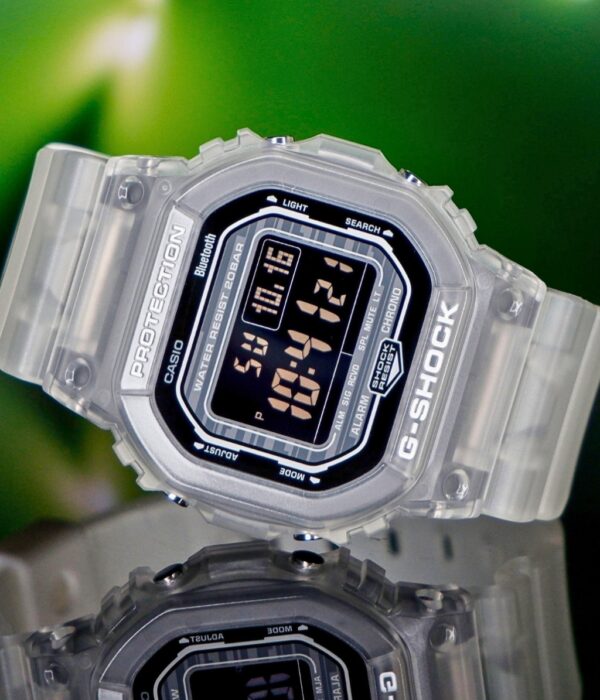 Hình ảnh Đồng Hồ Casio G-Shock Nam DW-B5600G-7DR