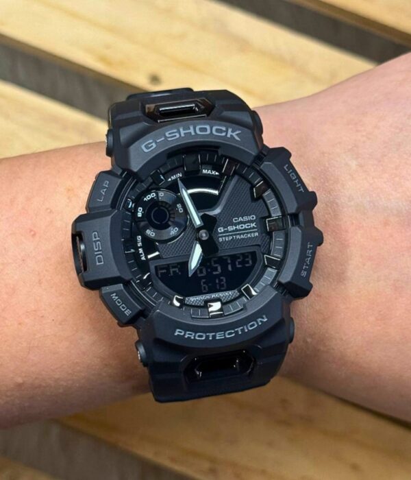 Hình ảnh Đồng Hồ Casio G-Shock Nam GBA-900-1ADR