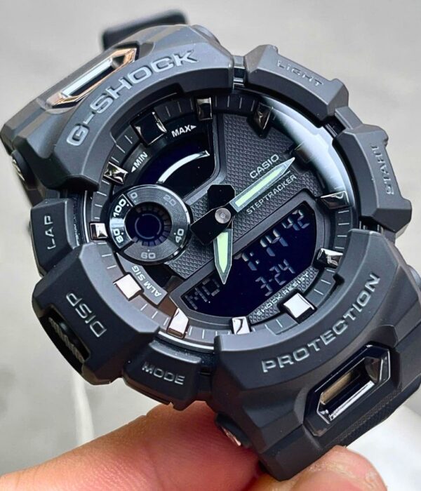 Hình ảnh Đồng Hồ Casio G-Shock Nam GBA-900-1ADR