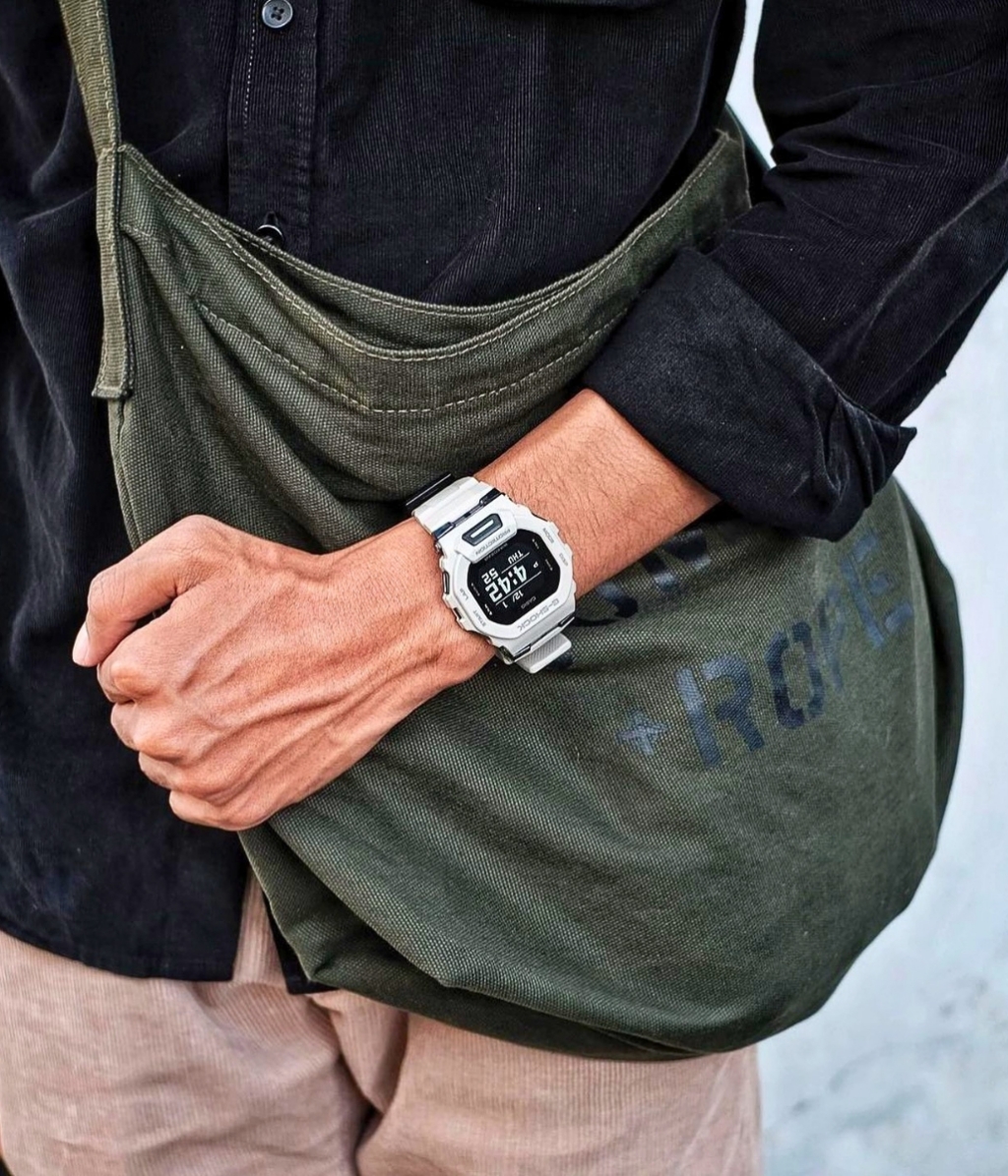 Hình ảnh Đồng Hồ Casio G-Shock Nam GBD-200UU-9DR