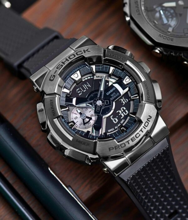 Hình ảnh Đồng Hồ Casio G-Shock Nam GM-110BB-1ADR