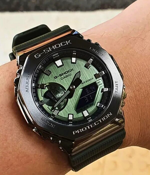 Hình ảnh Đồng Hồ Casio G-Shock Nam GM-2100B-3ADR