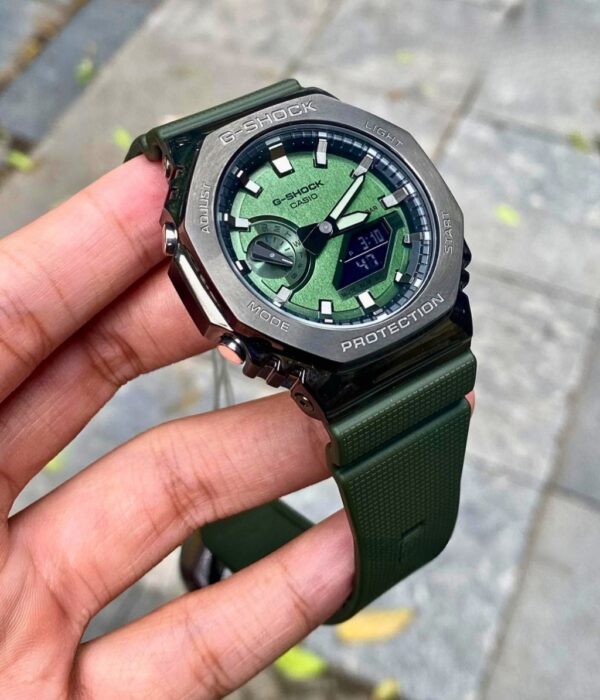 Hình ảnh Đồng Hồ Casio G-Shock Nam GM-2100B-3ADR