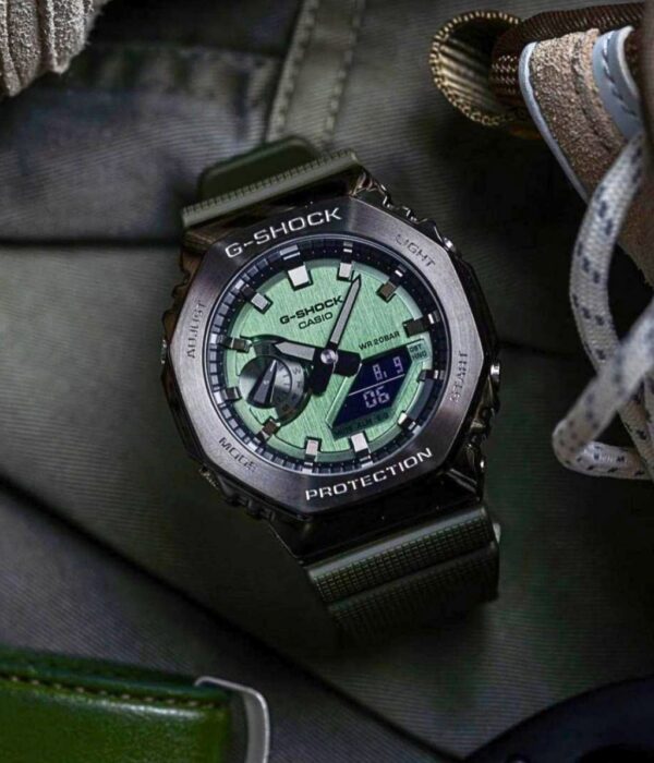Hình ảnh Đồng Hồ Casio G-Shock Nam GM-2100B-3ADR