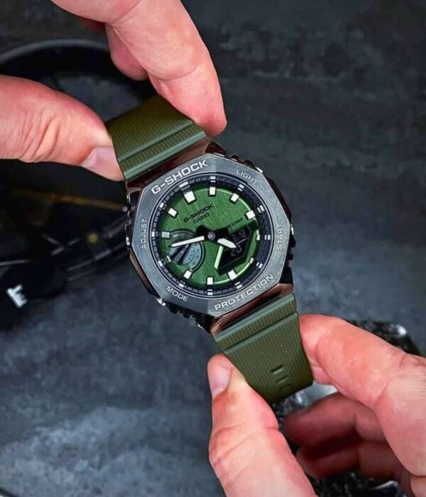 Hình ảnh Đồng Hồ Casio G-Shock Nam GM-2100B-3ADR