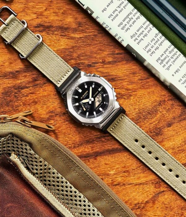Hình ảnh Đồng Hồ Casio G-Shock Nam GM-2100C-5ADR
