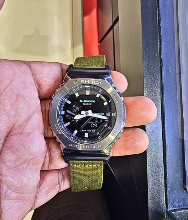 Đồng Hồ Casio Nam G-Shock GM-2100CB-3ADR 1