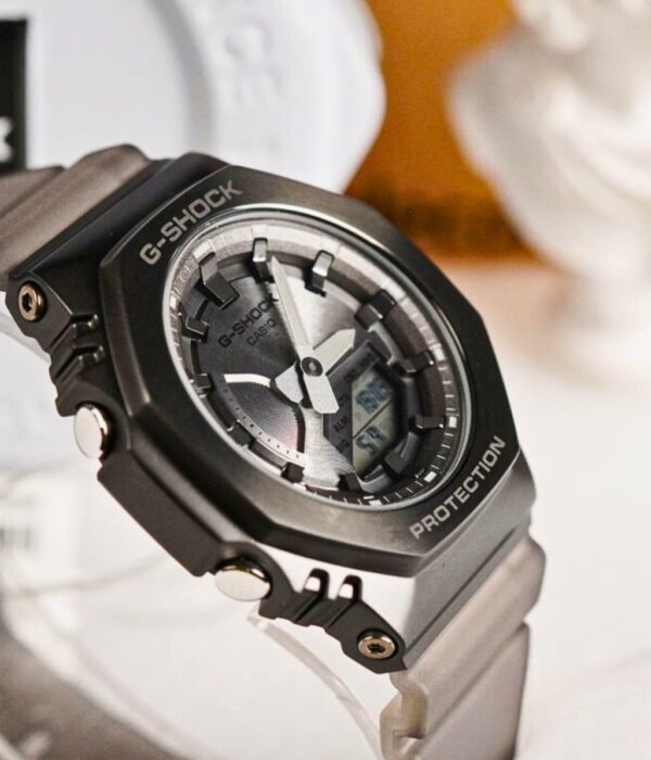 Hình ảnh Đồng Hồ Casio G-Shock Nữ GM-S2100MF-1ADR