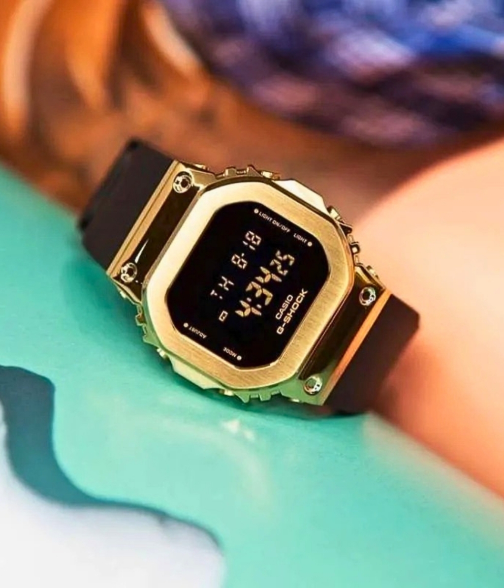Hình ảnh Đồng Hồ Casio G-Shock Nữ GM-S5600GB-1DR