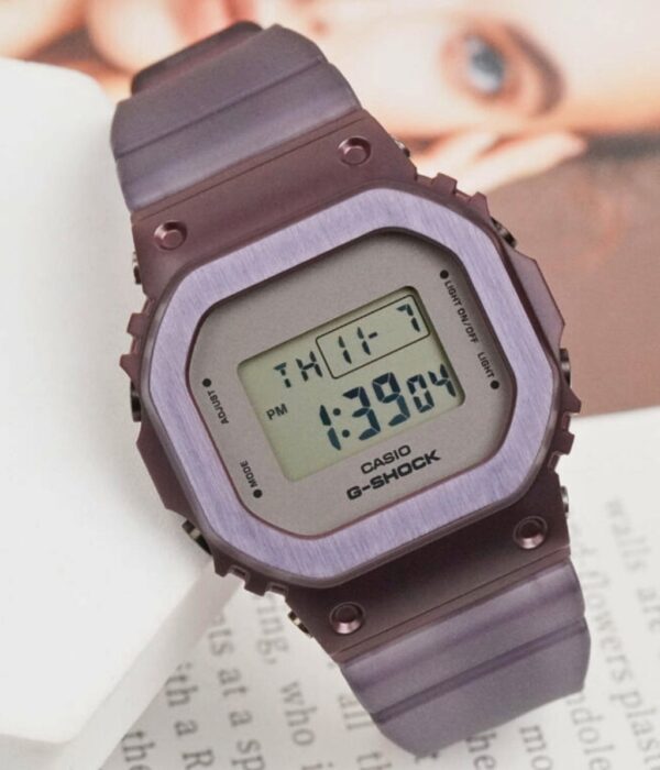 Hình ảnh Đồng Hồ Casio G-Shock Nữ GM-S5600MF-6DR