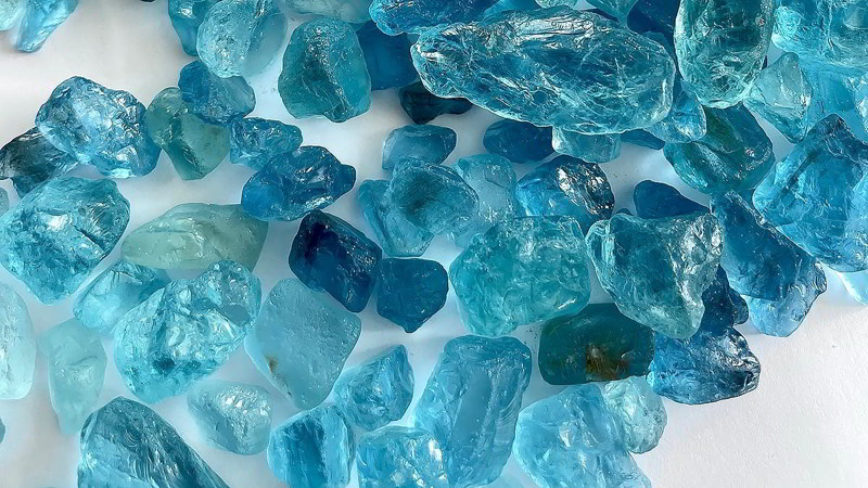 Aquamarine Là Đá Gì? Ý Nghĩa, Công Dụng Và Cách Chọn Hợp Mệnh 1