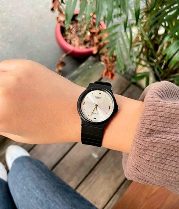 Hình ảnh Đồng Hồ Casio Nam MQ-76-7A1LDF